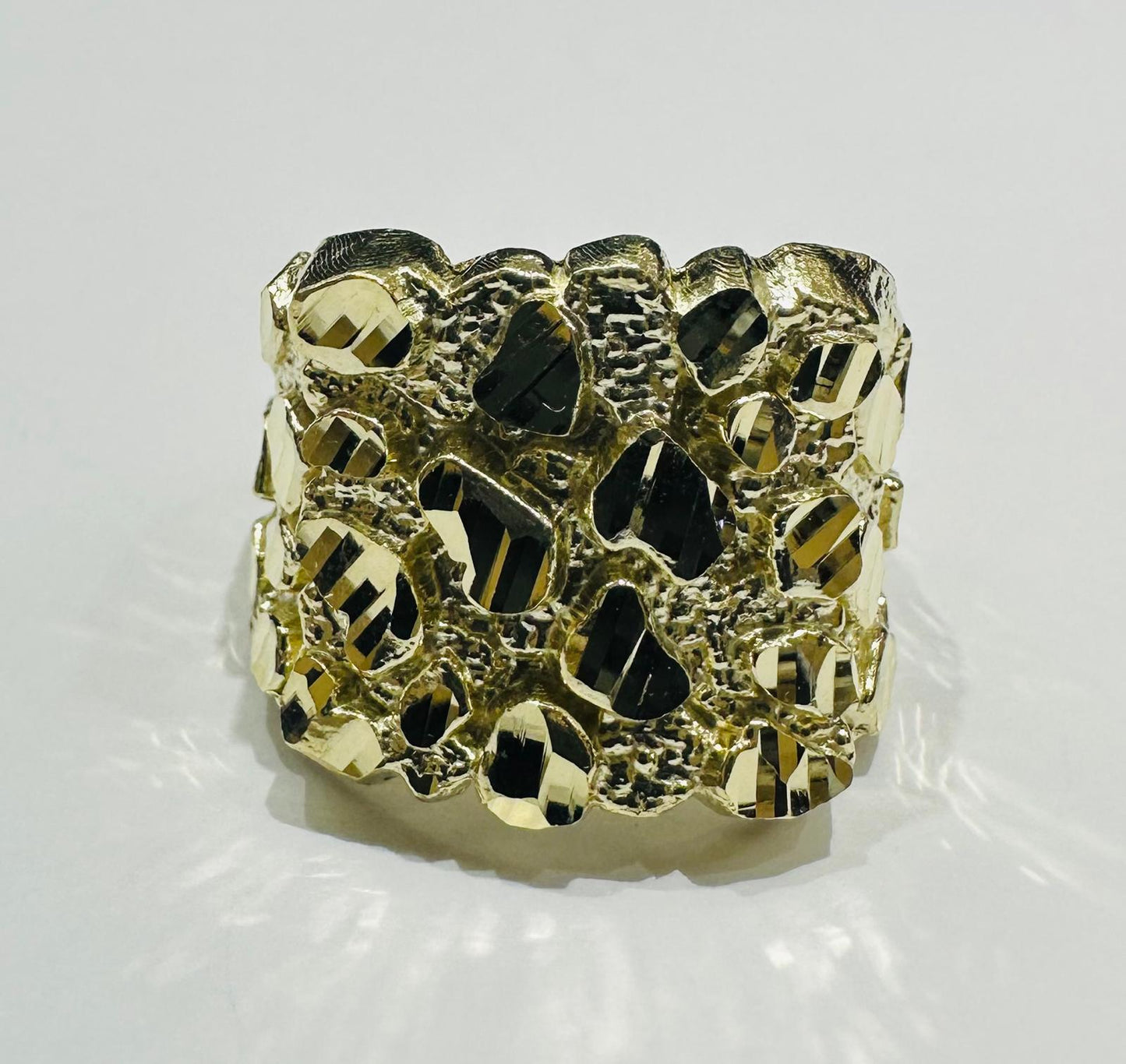 10K GOLD NUGGET RING- 5.2gm