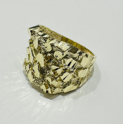 10K GOLD NUGGET RING- 5.2gm