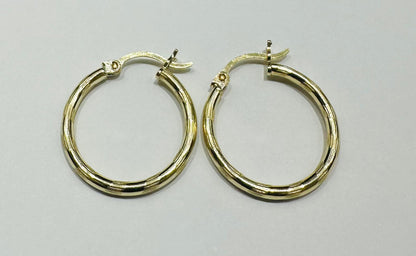 10K GOLD ROUND HOOP EARRINGS- 1.6gm