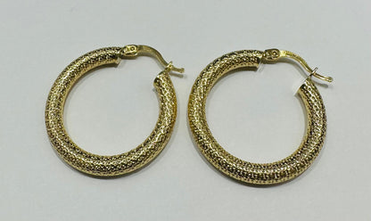 10K GOLD ROUND TWIST HOOP EARRINGS- 4.0gm