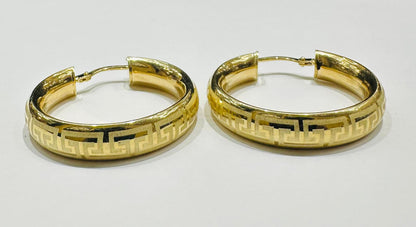 10K GOLD ROUND VERSACE DESIGN HOOP EARRINGS- 3.8gm