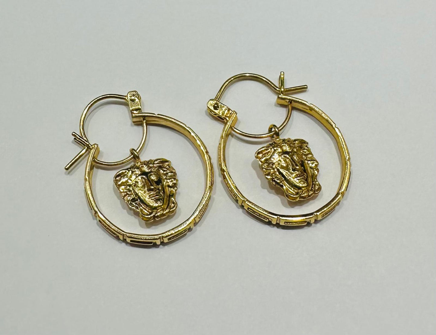 10K GOLD ROUND VERSACE MEDUSA HEAD HOOP EARRINGS- 4.2gm