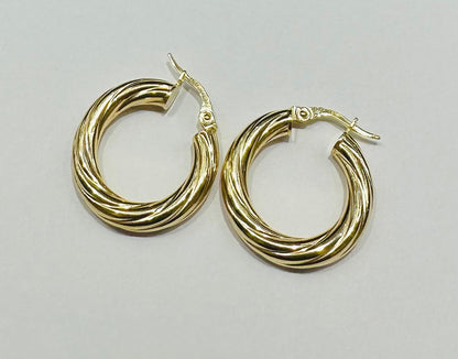 10K GOLD ROUND HOOP EARRINGS- 2.2gm