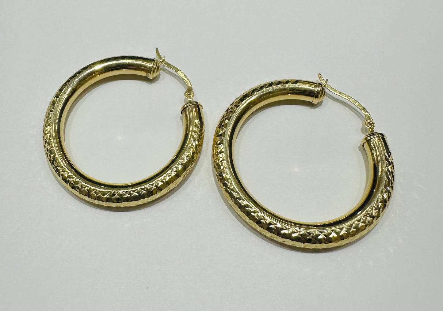 10K GOLD ROUND EARRINGS- 4.8gm
