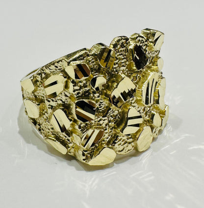 10K GOLD NUGGET RING- 5.8gm