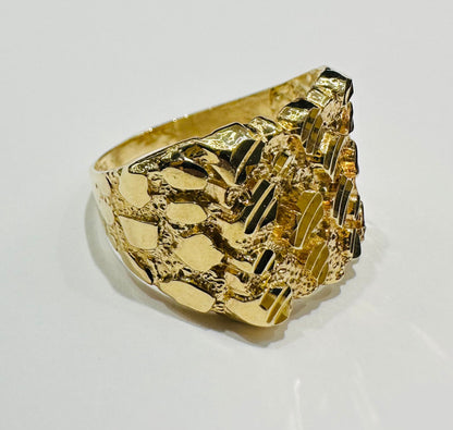10K GOLD NUGGET RING- 5.6gm