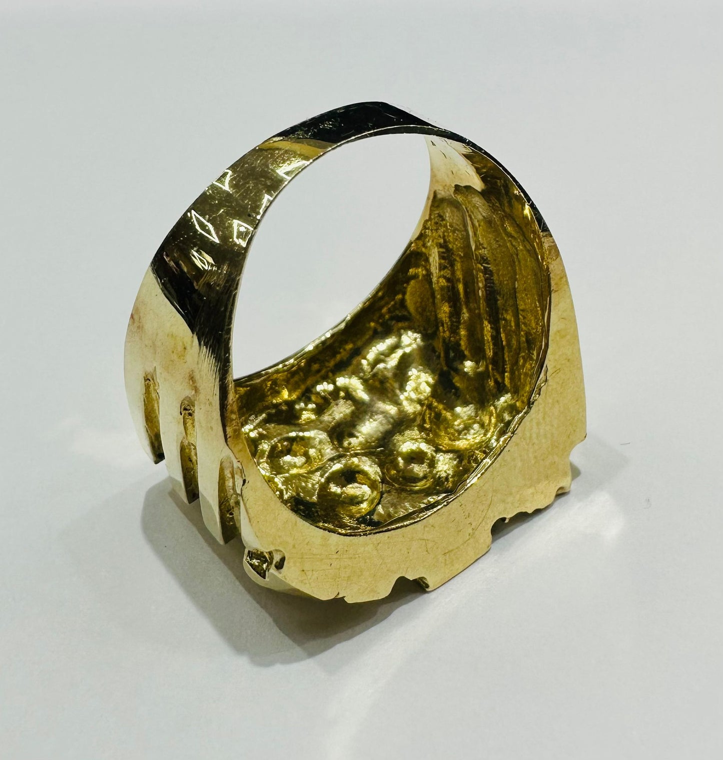 10K GOLD NUGGET RING- 13.4gm