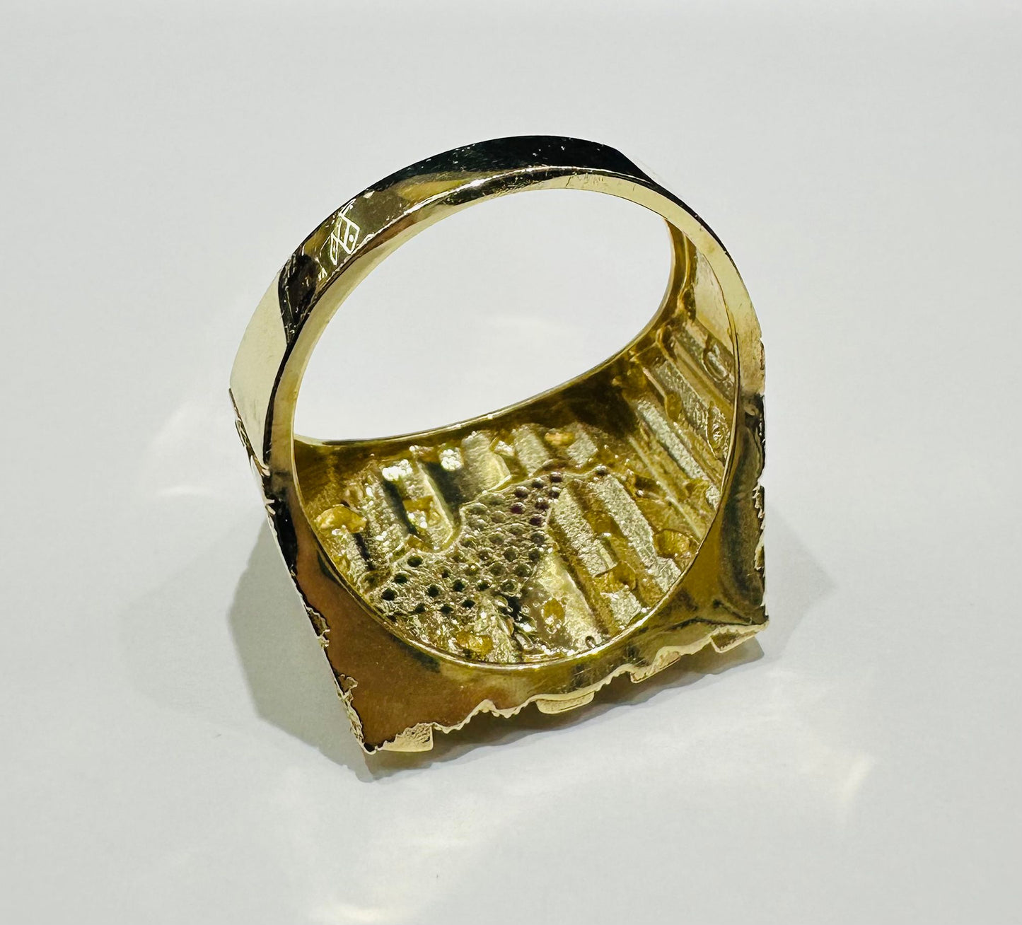 10K GOLD TEXAS NUGGET RING- 9.3gm