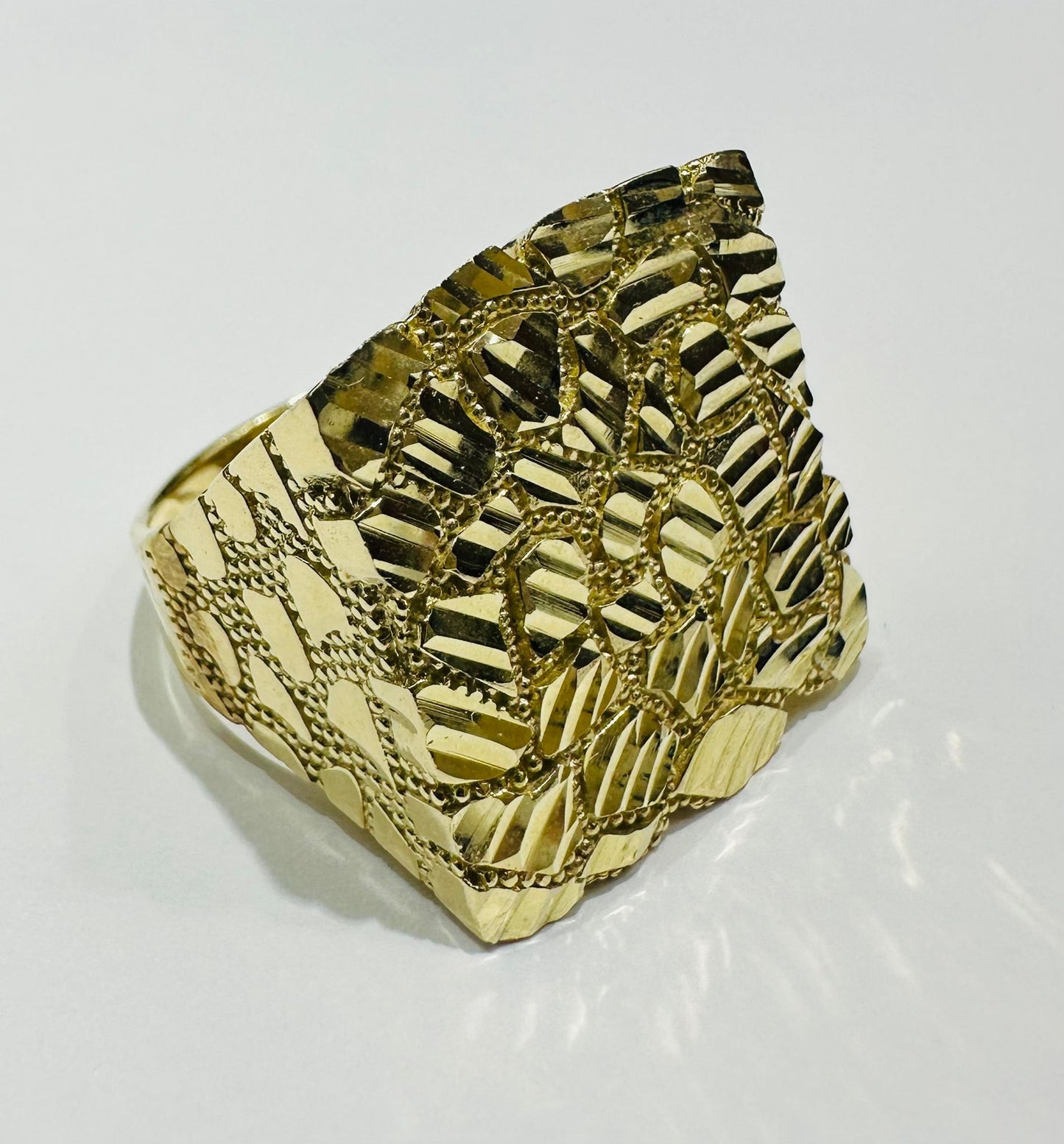 10K GOLD NUGGET RING- 8.0gm
