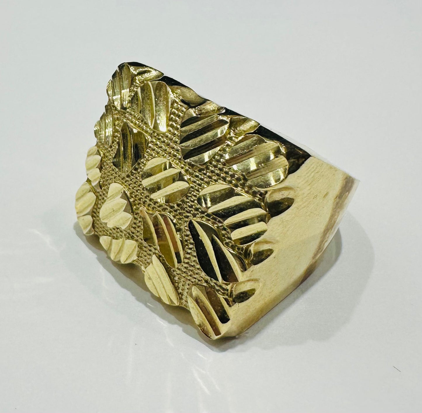 10K GOLD NUGGET RING- 9.6gm