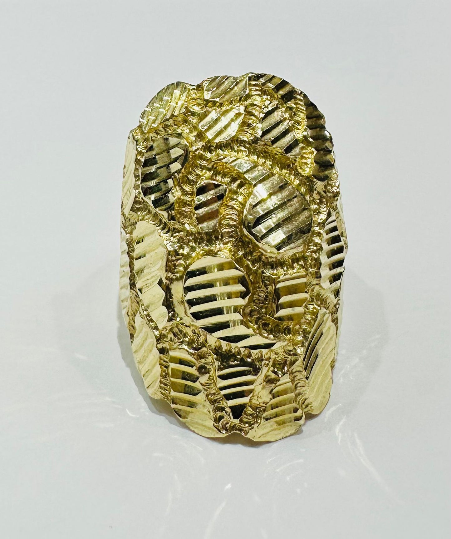 10K GOLD NUGGET RING- 11.3gm