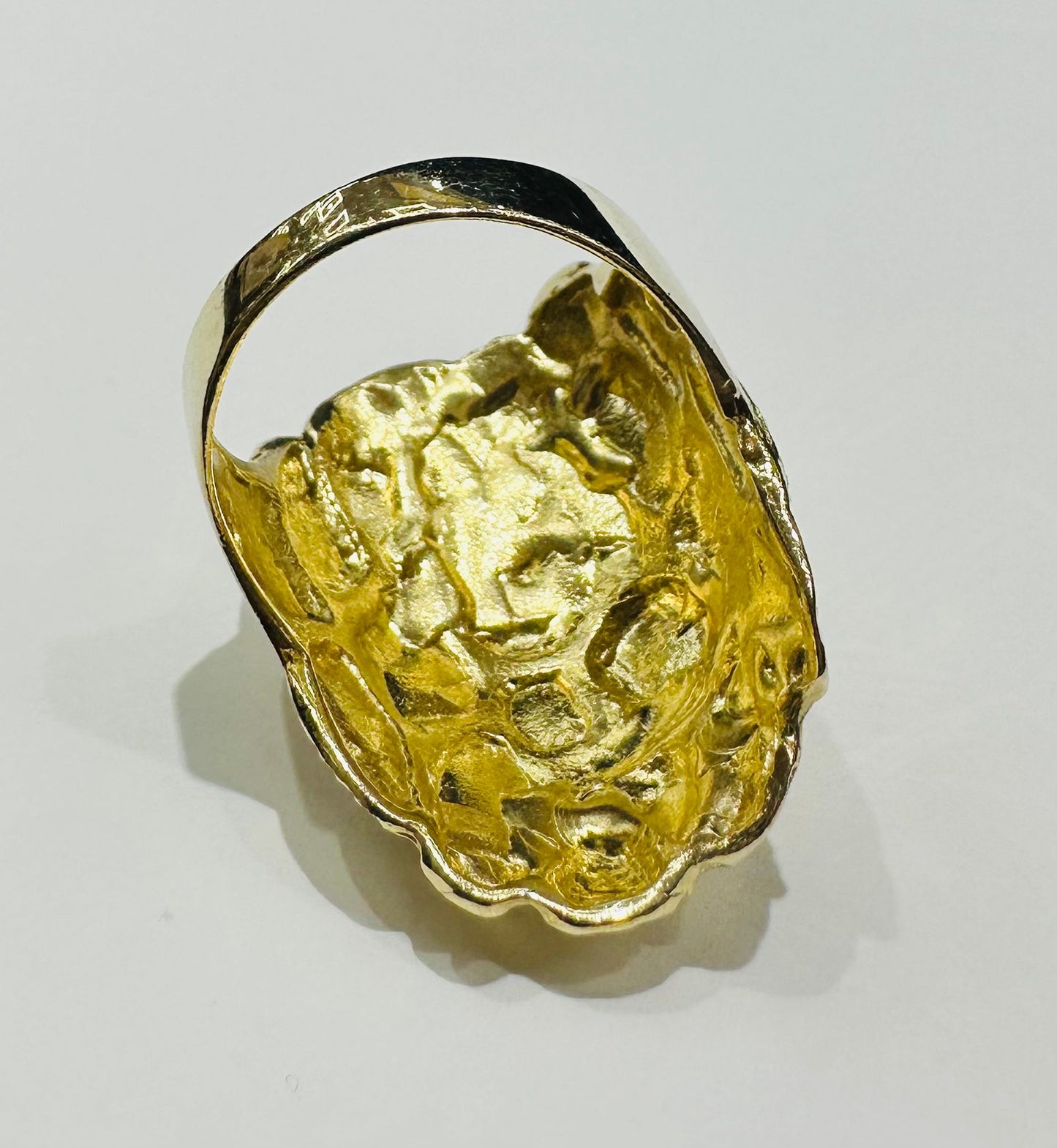 10K GOLD NUGGET RING- 11.3gm