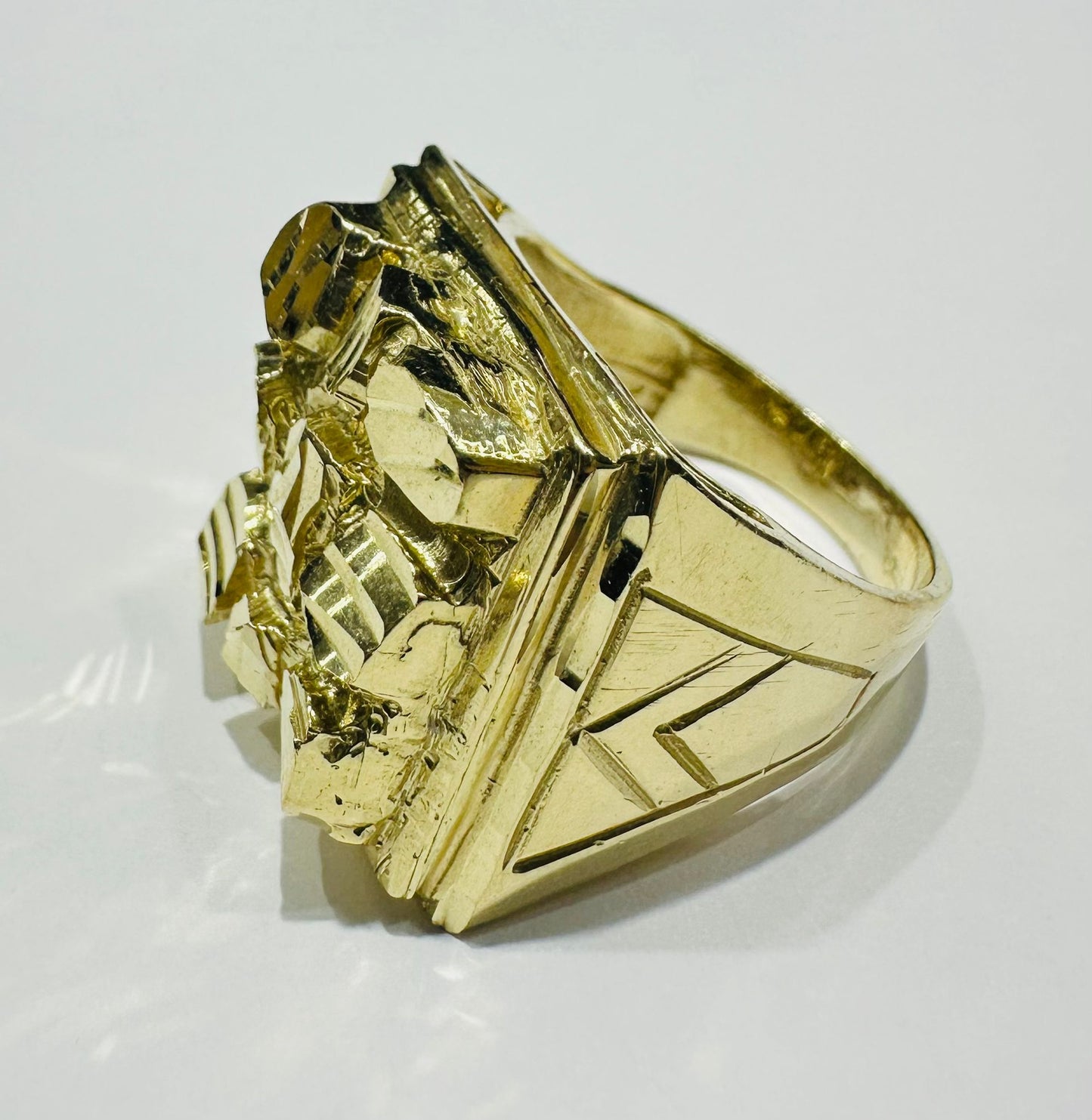 10K GOLD NUGGET RING- 13.9gm