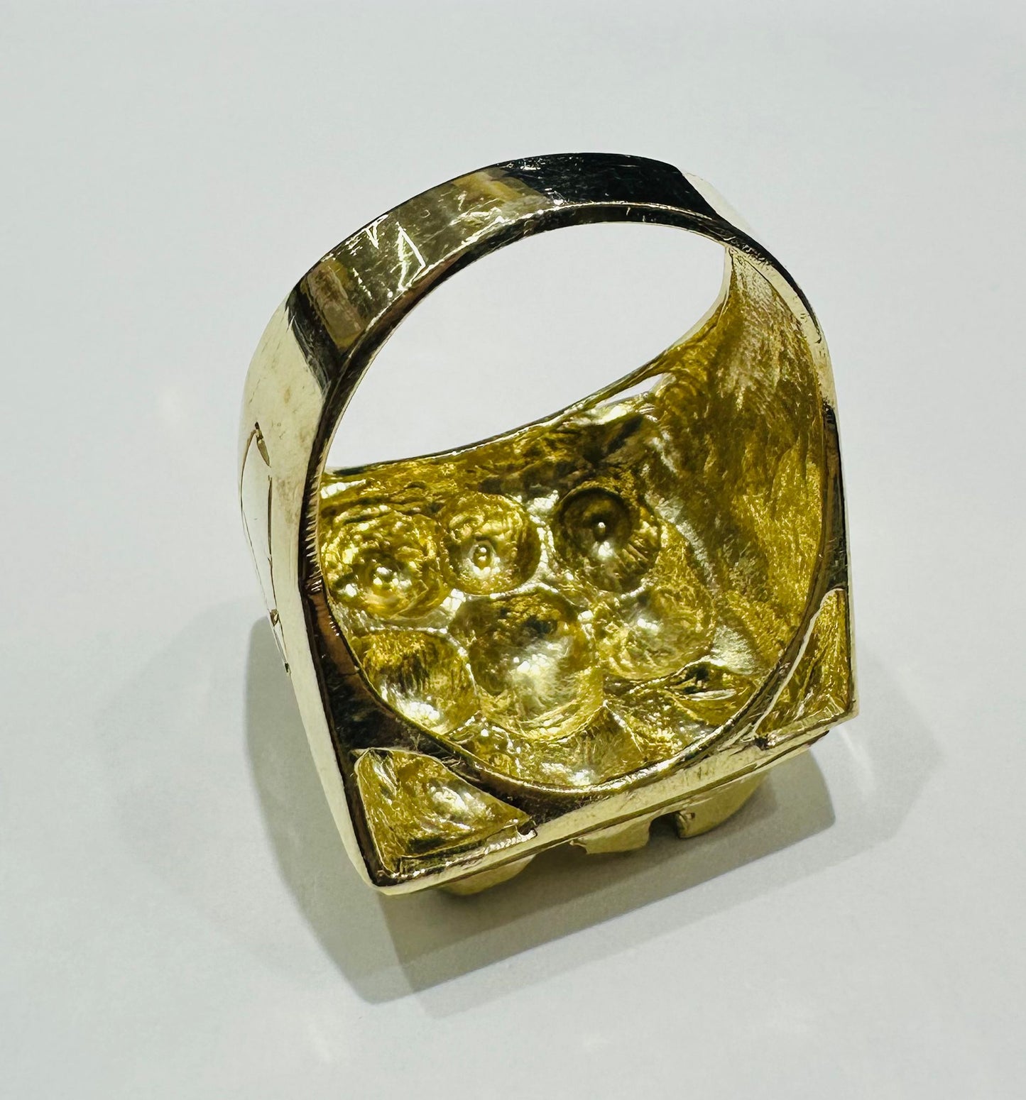 10K GOLD NUGGET RING- 13.9gm