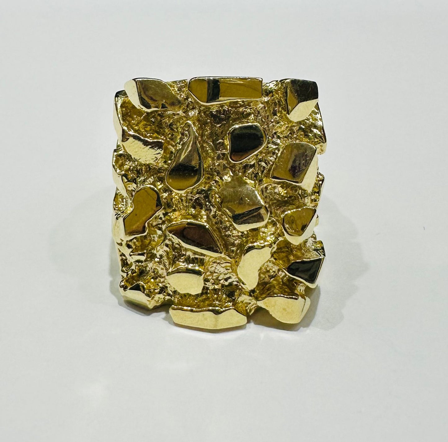 10K GOLD NUGGET RING- 20.5gm