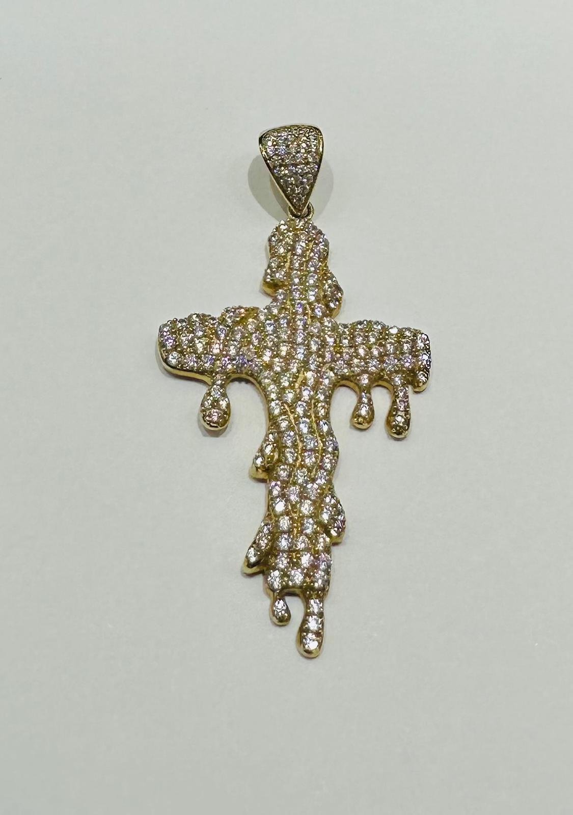 10K GOLD CROSS PENDANT WITH WHITE SAPPHIRE- WEIGHT: 5.6gm
