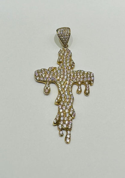 10K GOLD CROSS PENDANT WITH WHITE SAPPHIRE- WEIGHT: 5.6gm