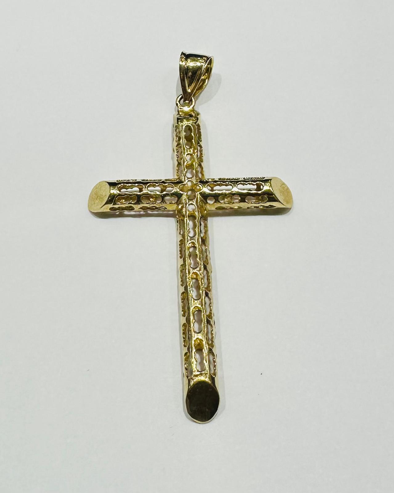 10K GOLD CROSS PENDANT- WEIGHT: 5.8gm