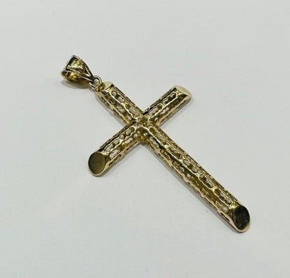 10K GOLD CROSS PENDANT- WEIGHT: 5.8gm