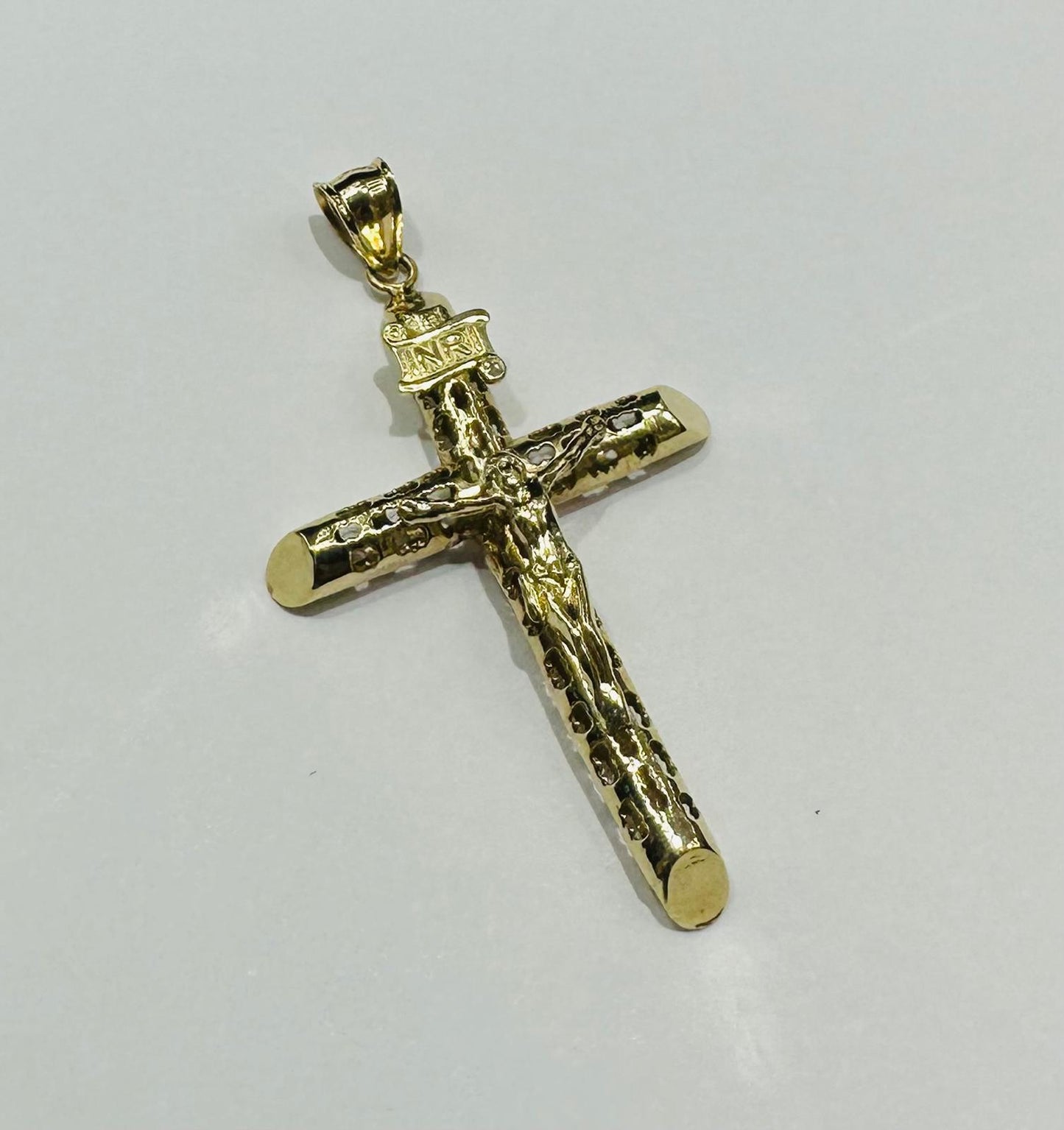 10K GOLD CROSS JESUS PENDANT- WEIGHT: 3.5gm