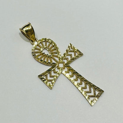 10K GOLD CROSS PENDANT- WEIGHT: 4.3gm