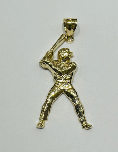 10K GOLD BASEBALL PLAYER CHARM PENDANT-   WEIGHT: 2.1gm
