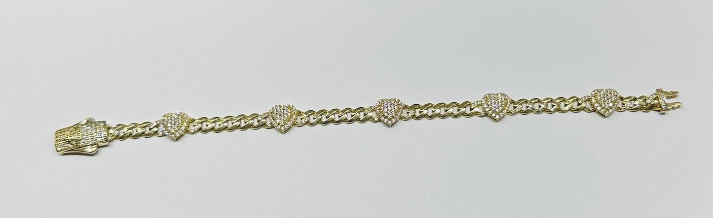 10K GOLD CUBAN LINK HEART CHAIN BRACELET- 7.5gm    7"