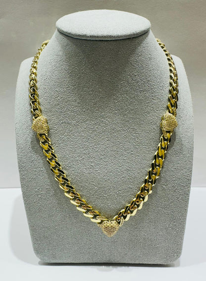 10K HEART CUBAN LINK HEART CHAIN NECKLACE- 22.2gm    18"