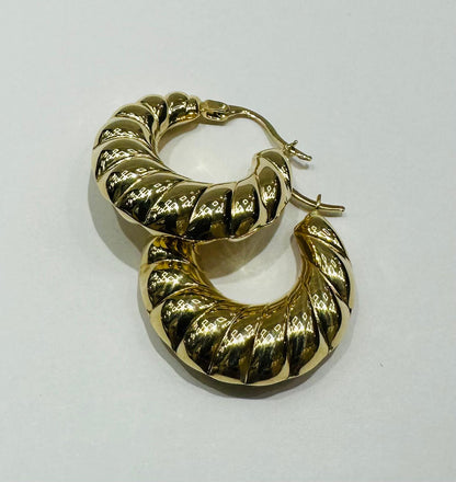 10K GOLD ROUND SHRIMP HOOPS- 3.5gm
