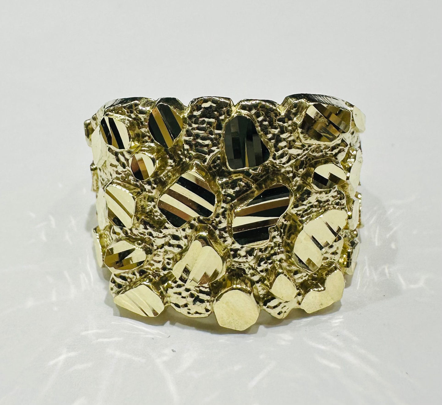 10K GOLD NUGGET RING- WEIGHT: 6.2gm