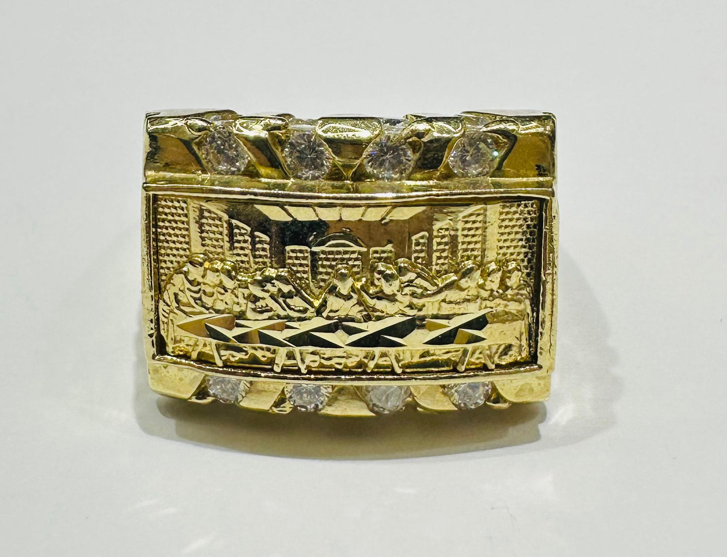 10K GOLD LAST SUPPER RING WITH WHITE SAPPHIRE- WEIGHT: 11.5gm