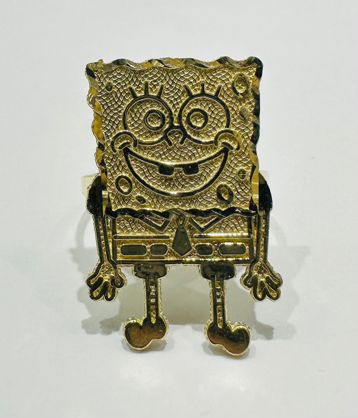10K GOLD SPONGE BOB RING- WEIGHT: 2.8gm