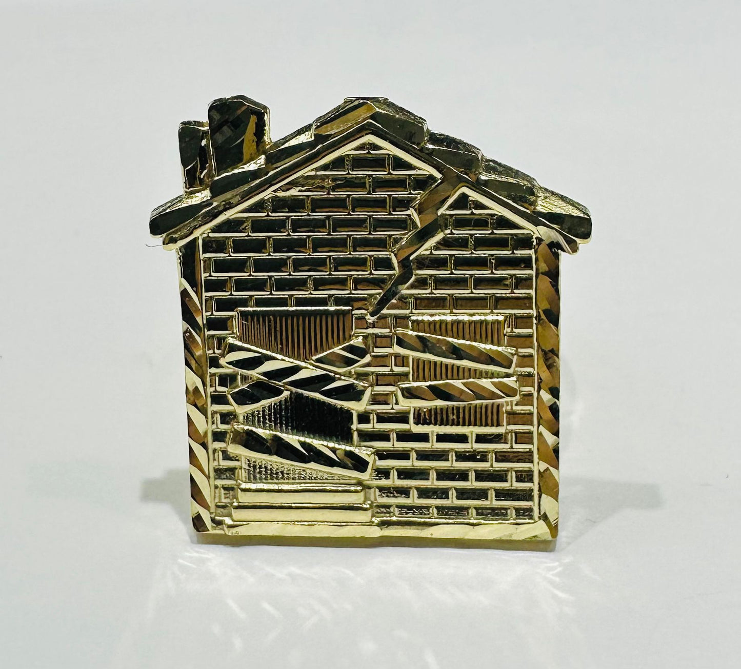 10K GOLD TRAP HOUSE RING- WEIGHT: 6.6gm