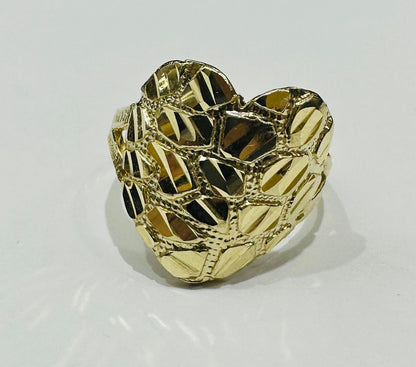 10K GOLD NUGGET HEART RING- WEIGHT: 3.3gm