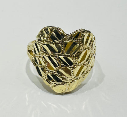 10K GOLD NUGGET HEART RING- WEIGHT: 3.8gm