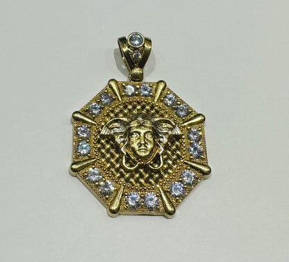 10K GOLD MEDUSA HEAD PENDANT WITH WHITE SAPPHIRE- WEIGHT: 9.7gm