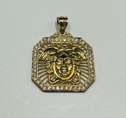 10K GOLD MEDUSA HEAD PENDANT WITH WHITE SAPPHIRE- WEIGHT: 8.8gm