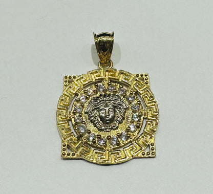 10K GOLD MEDUSA HEAD PENDANT WITH WHITE SAPPHIRE- WEIGHT: 3.9gm