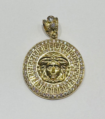 10K GOLD MEDUSA HEAD PENDANT WITH WHITE SAPPHIRE- WEIGHT: 4.2gm