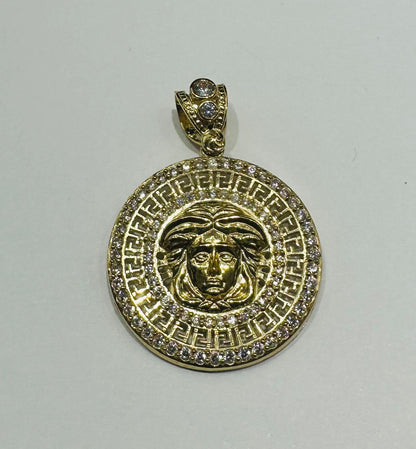 10K GOLD MEDUSA HEAD PENDANT WITH WHITE SAPPHIRE- WEIGHT: 4.2gm
