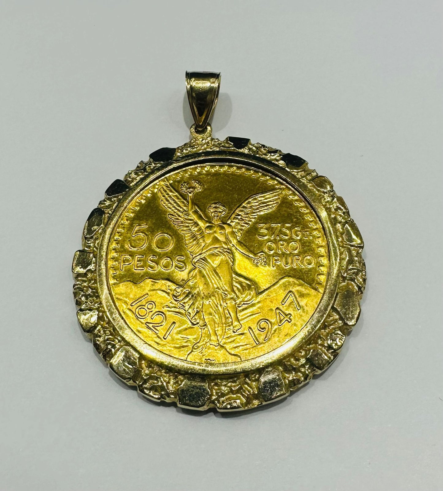 10K GOLD CENTENARIO 50 PESOS PENDANT- WEIGHT: 38.5gm