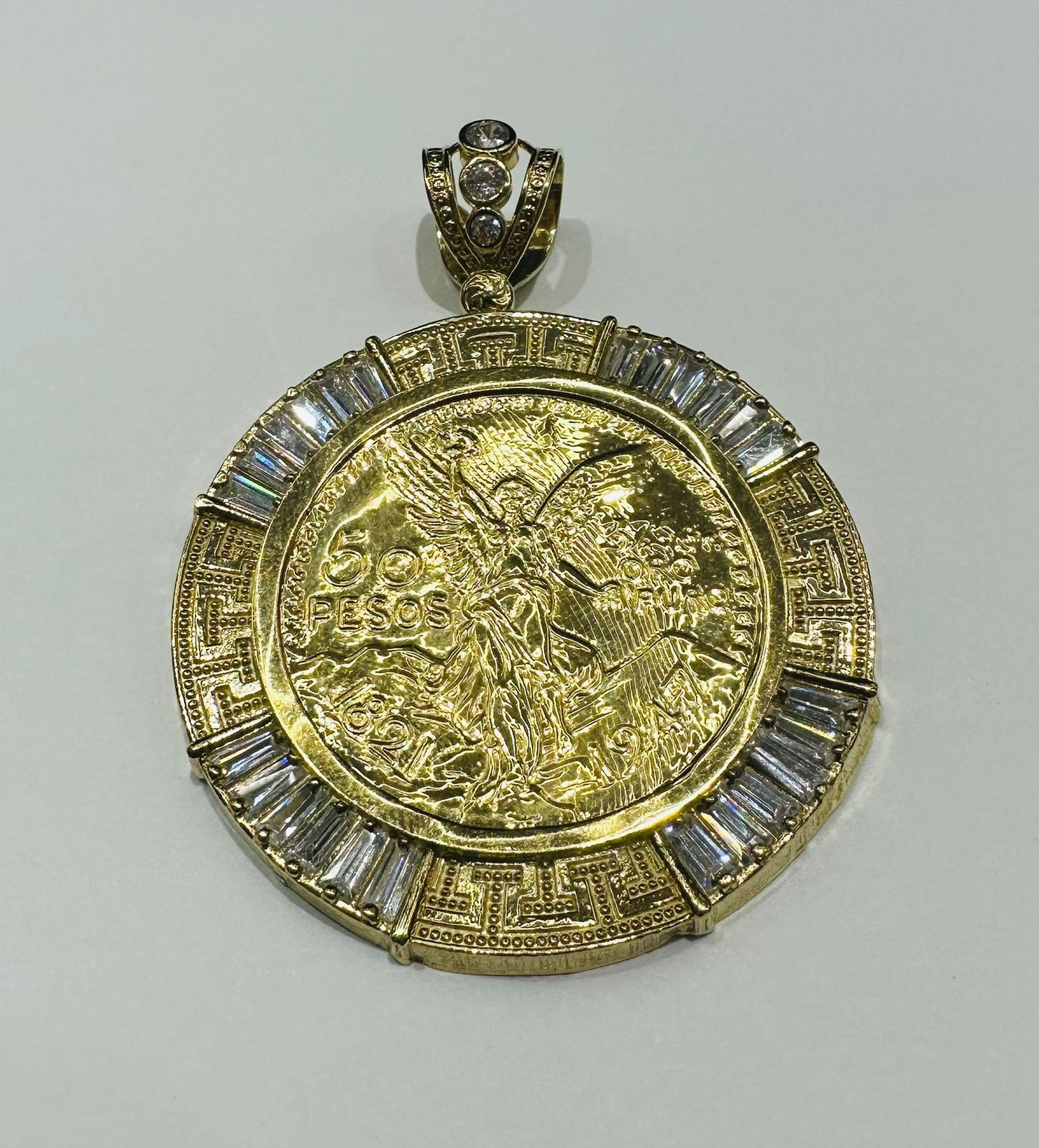 10K GOLD CENTENARIO 50 PESOS PENDANT- WEIGHT: 32.6gm