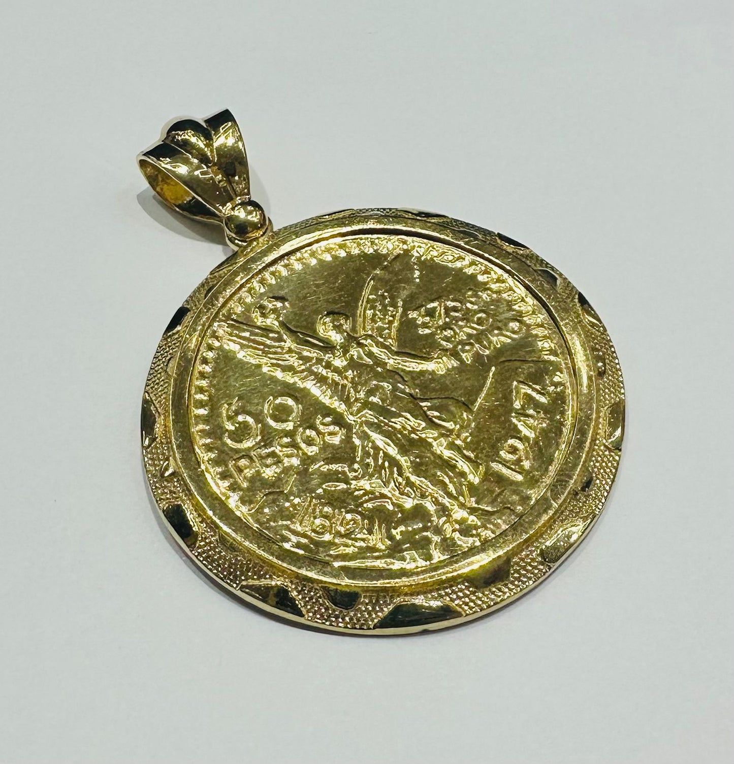 10K GOLD CENTENARIO 50 PESOS PENDANT- WEIGHT: 30.0gm