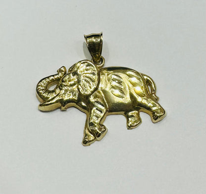 10K GOLD ELEPHANT PENDANT- WEIGHT: 3.7gm