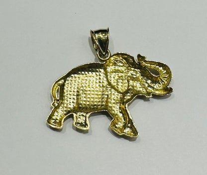 10K GOLD ELEPHANT PENDANT- WEIGHT: 3.7gm