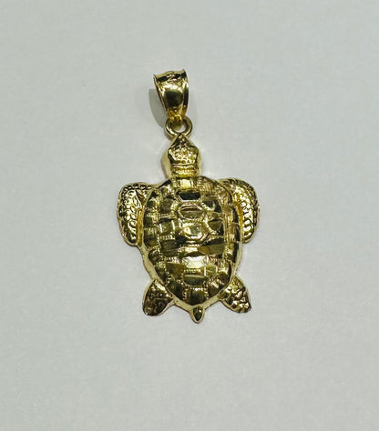 10K GOLD TURTLE PENDANT- WEIGHT: 1.4gm
