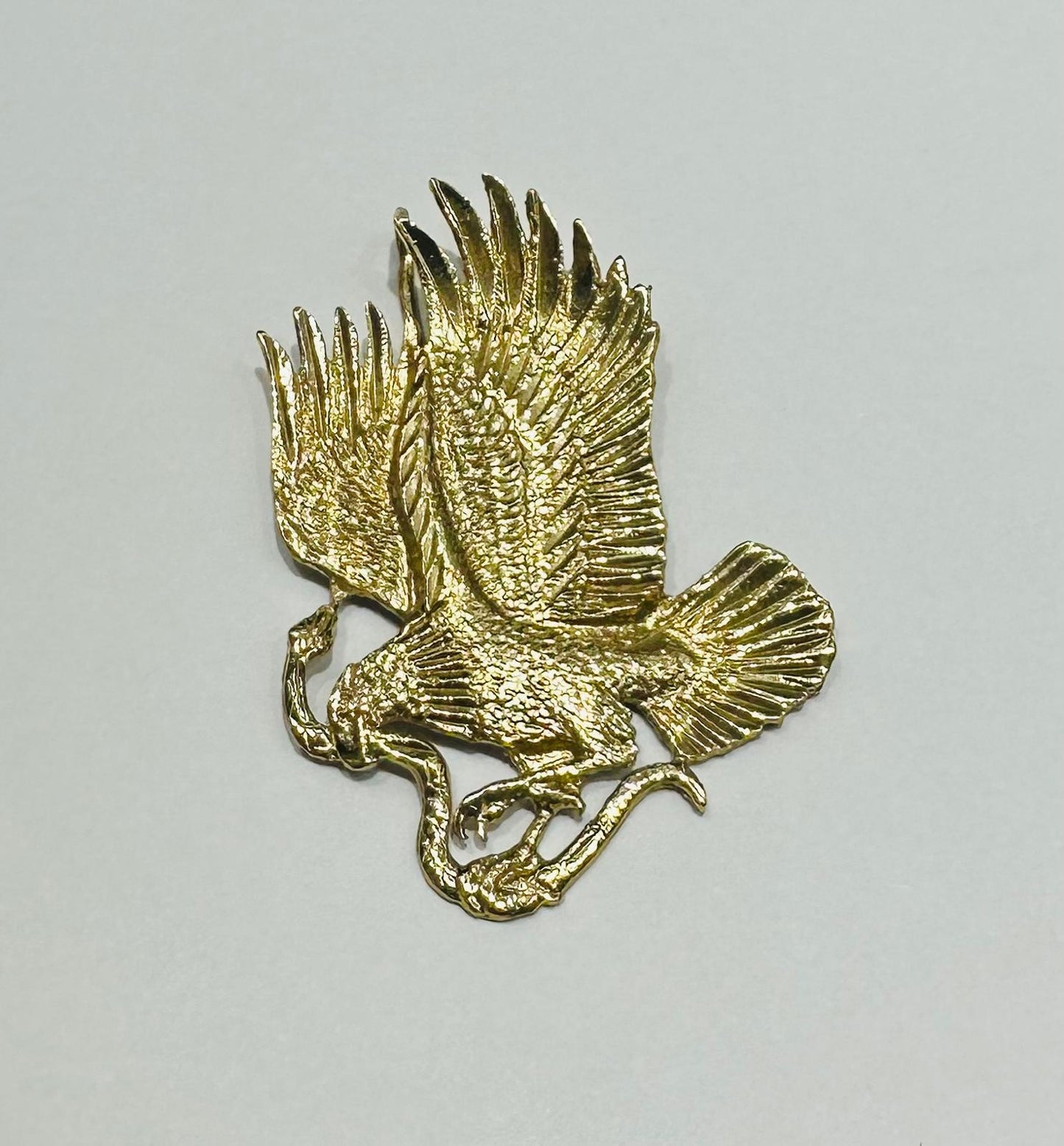 10K GOLD EAGLE PENDANT- WEIGHT: 8.0gm