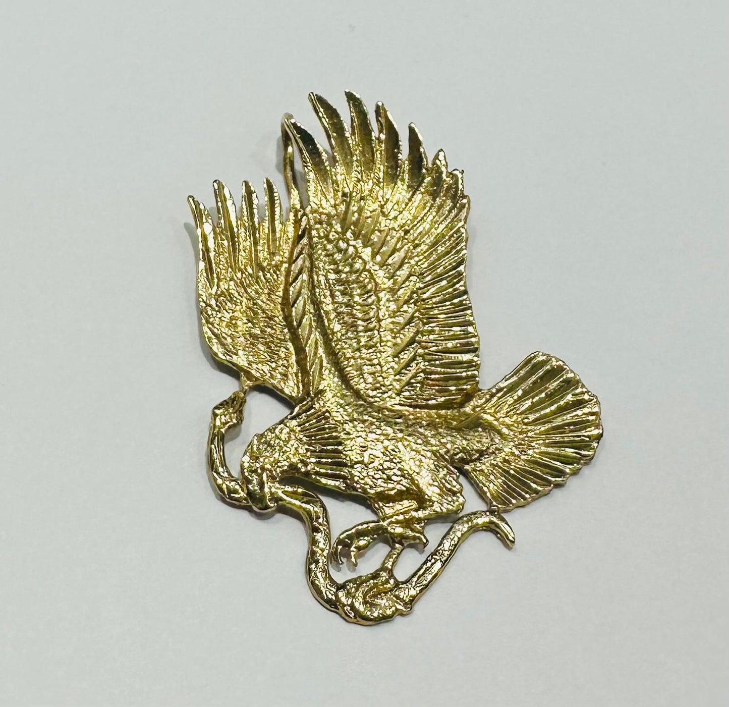 10K GOLD EAGLE PENDANT- WEIGHT: 8.0gm