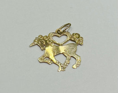 10K GOLD UNICORN CHARM PENDANT