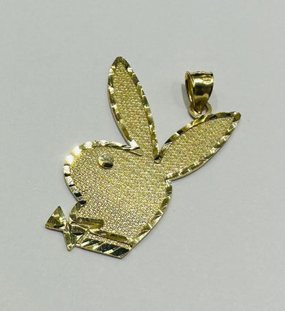 10K GOLD PLAYBOY PENDANT- WEIGHT: 3.7gm